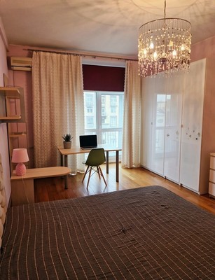 Продам трехкомнатную (3-комн.) квартиру, Ленинский пр-кт, 16, Москва г