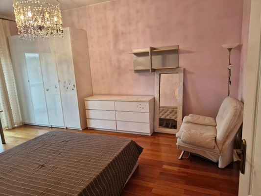 Продам трехкомнатную (3-комн.) квартиру, Ленинский пр-кт, 16, Москва г