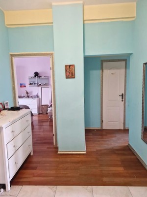 Продам трехкомнатную (3-комн.) квартиру, Ленинский пр-кт, 16, Москва г