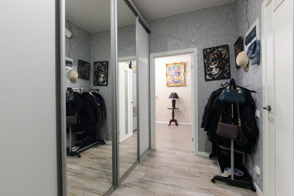 Продам двухкомнатную (2-комн.) квартиру, Гаванская ул, 42, Санкт-Петербург г