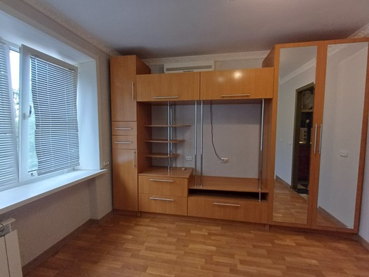 Продам однокомнатную (1-комн.) квартиру, Морская ул, 100, Волгодонск г