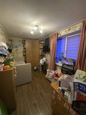 Продам двухкомнатную (2-комн.) квартиру, Трубаченко ул, 30, Симферополь г