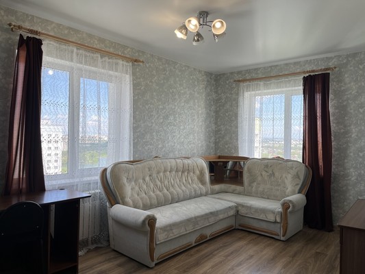 Продам двухкомнатную (2-комн.) квартиру, Антонова ул, 5Г, Пенза г