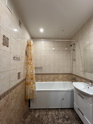 Продам двухкомнатную (2-комн.) квартиру, Антонова ул, 5Г, Пенза г