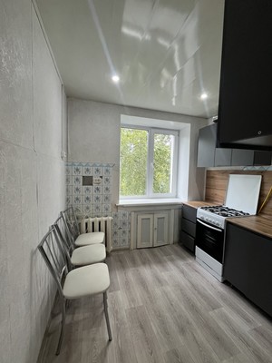 Продам двухкомнатную (2-комн.) квартиру, Докучаева ул, 11, Пенза г