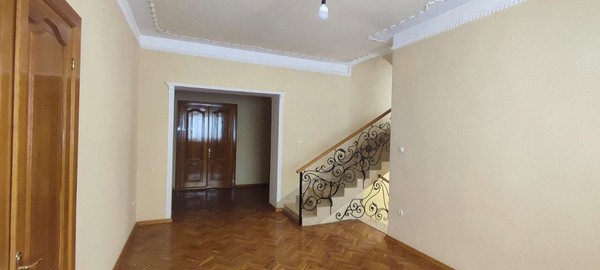 Продам дом, Баррикадная ул, 47, Симферополь г, 0 км от города