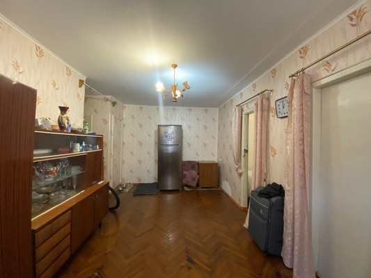 Продам трехкомнатную (3-комн.) квартиру, Московская ул, 187, Тихорецк г
