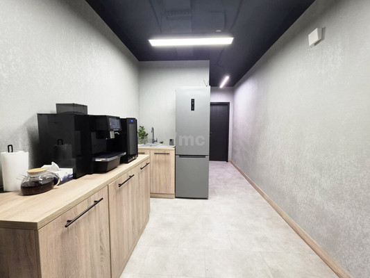 Продам коммерческое помещение 1 016 м2, Большая Серпуховская ул, 19/37 5, Москва г