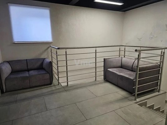 Продам коммерческое помещение 1 016 м2, Большая Серпуховская ул, 19/37 5, Москва г