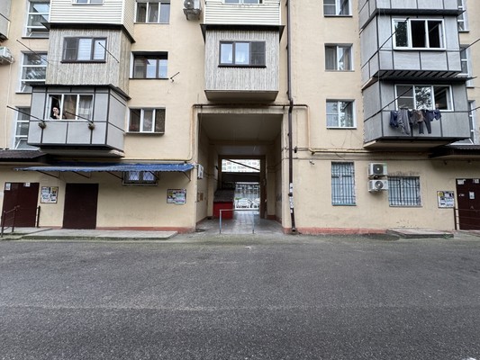 Продам однокомнатную (1-комн.) квартиру, Шогенцукова пр-кт, 29, Нальчик г