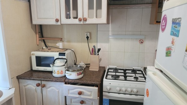 Продам двухкомнатную (2-комн.) квартиру, Меньковская ул, 3, Никольское с