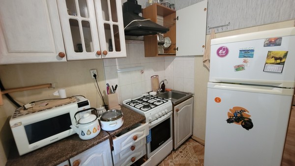 Продам двухкомнатную (2-комн.) квартиру, Меньковская ул, 3, Никольское с