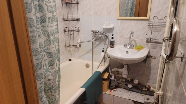 Продам двухкомнатную (2-комн.) квартиру, Меньковская ул, 3, Никольское с