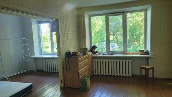 Продам двухкомнатную (2-комн.) квартиру, Меньковская ул, 3, Никольское с