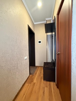 Продам однокомнатную (1-комн.) квартиру, Убыхская ул, 3, Нальчик г