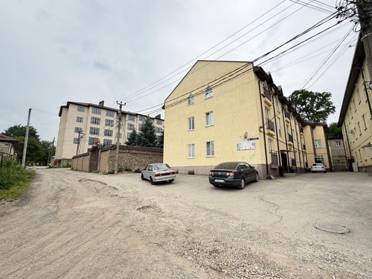 Продам однокомнатную (1-комн.) квартиру, Убыхская ул, 3, Нальчик г