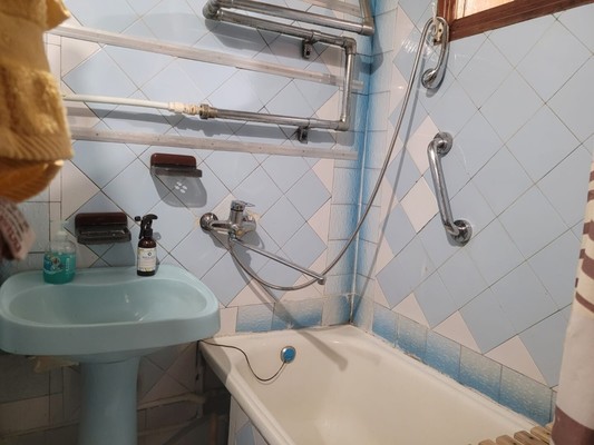 Продам многокомнатную квартиру, Коммунистический пр-кт, 31/1, Ростов-на-Дону г