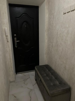 Продам двухкомнатную (2-комн.) квартиру, Луговая ул, 75, Симферополь г
