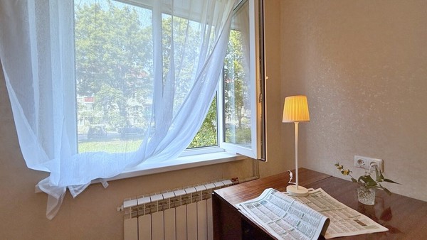 Продам двухкомнатную (2-комн.) квартиру, Вингиссара пр-кт, 82, Волосово г