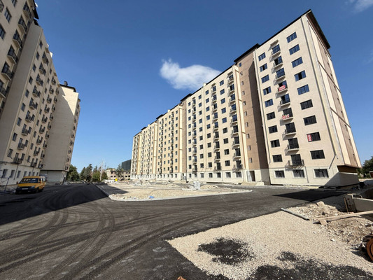 Продам трехкомнатную (3-комн.) квартиру, Кабардинская ул, 190, Нальчик г