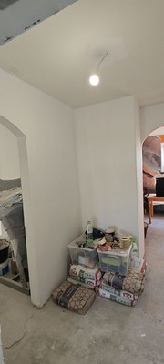 Продам трехкомнатную (3-комн.) квартиру, Новоколомяжский пр-кт, 12к2, Санкт-Петербург г