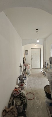 Продам трехкомнатную (3-комн.) квартиру, Новоколомяжский пр-кт, 12к2, Санкт-Петербург г