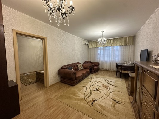 Продам многокомнатную квартиру, Молодежная ул, 76, Химки г