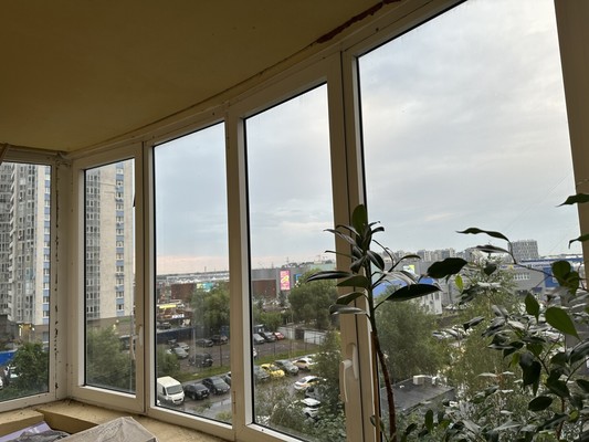 Продам многокомнатную квартиру, Молодежная ул, 76, Химки г