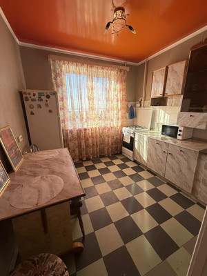 Сдам двухкомнатную (2-комн.) квартиру, Лазоревый пр-кт, 28, Волгодонск г