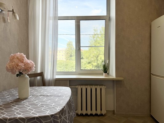 Продам трехкомнатную (3-комн.) квартиру, Седова ул, 70, Санкт-Петербург г