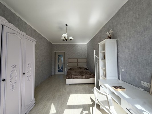 Продам трехкомнатную (3-комн.) квартиру, Седова ул, 70, Санкт-Петербург г