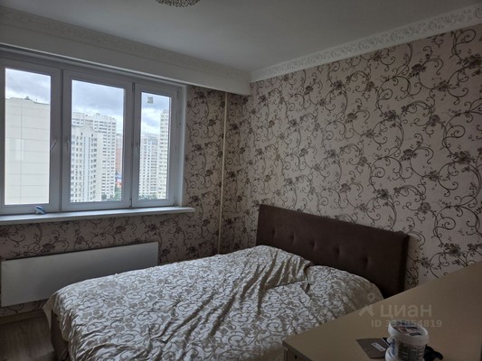 Продам трехкомнатную (3-комн.) квартиру, Преображенская ул, 9, Люберцы г