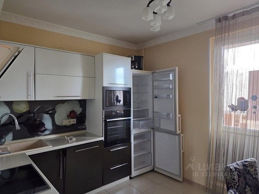 Продам трехкомнатную (3-комн.) квартиру, Преображенская ул, 9, Люберцы г