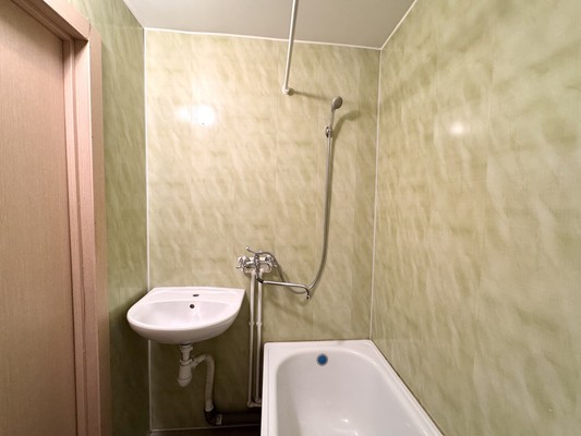 Продам однокомнатную (1-комн.) квартиру, Вишерская ул, 24, Шушары п