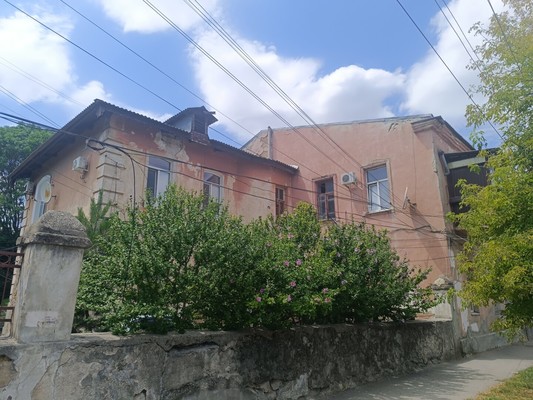 Продам однокомнатную (1-комн.) квартиру, Калинина ул, 60, Симферополь г