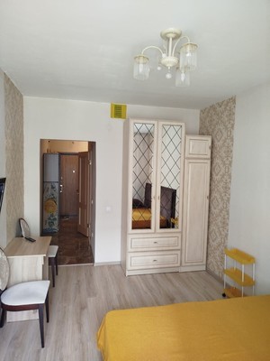 Продам однокомнатную (1-комн.) квартиру, Богатырский пр-кт, 2, Санкт-Петербург г