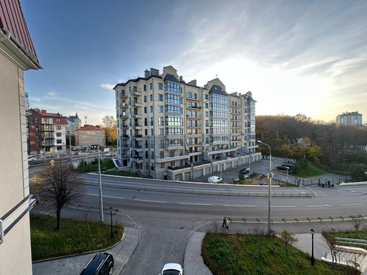 Продам двухкомнатную (2-комн.) квартиру, Портовая ул, 5к2, Пионерский г
