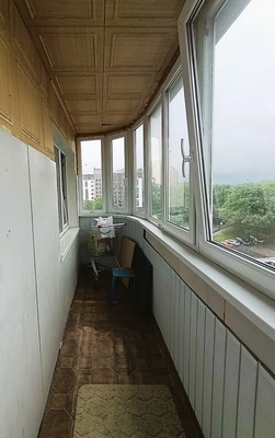 Продам трехкомнатную (3-комн.) квартиру, Озерная ул, 2, Калининград г