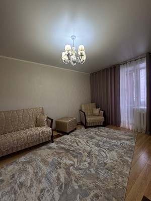 Продам двухкомнатную (2-комн.) квартиру, Порфирьева ул, 2, Ишим г