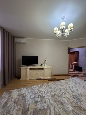 Продам двухкомнатную (2-комн.) квартиру, Порфирьева ул, 2, Ишим г