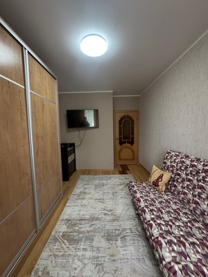 Продам двухкомнатную (2-комн.) квартиру, Порфирьева ул, 2, Ишим г