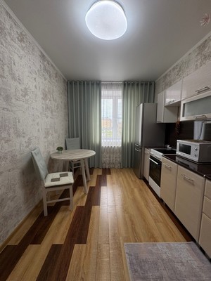 Продам двухкомнатную (2-комн.) квартиру, Порфирьева ул, 2, Ишим г