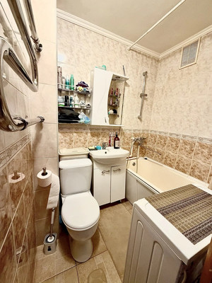 Продам двухкомнатную (2-комн.) квартиру, Гагарина ул, 50, Чехов г