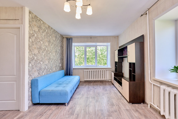 Продам однокомнатную (1-комн.) квартиру, Гагарина б-р, 62ка, Пермь г