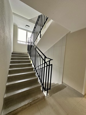 Продам двухкомнатную (2-комн.) квартиру, Азата Аббасова ул, 16, Казань г