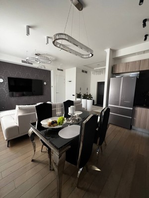 Продам двухкомнатную (2-комн.) квартиру, Павловский б-р, 1к1, Новинки д