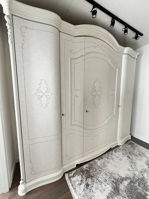 Продам двухкомнатную (2-комн.) квартиру, Павловский б-р, 1к1, Новинки д