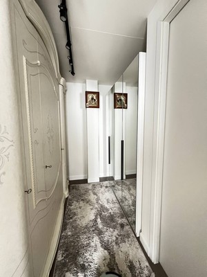 Продам двухкомнатную (2-комн.) квартиру, Павловский б-р, 1к1, Новинки д