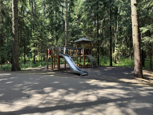 Продам двухкомнатную (2-комн.) квартиру, Павловский б-р, 1к1, Новинки д