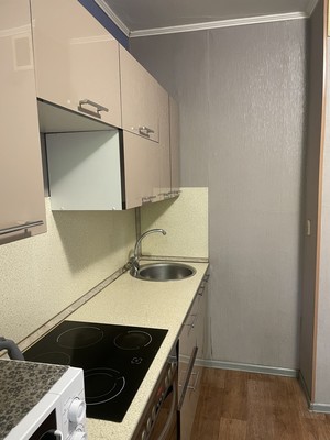 Продам однокомнатную (1-комн.) квартиру, Сторожевая ул, 24бк2, Москва г